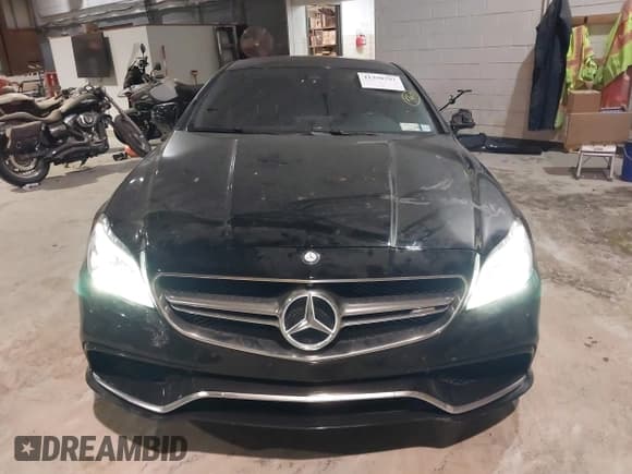 ✅ 2016 Mercedes-Benz CLS AMG CLS 63 S-Model • VIN: WDDLJ7GB5GA171198 • Лот: 41350797. Опубликован ранее на IAAI с пробегом 87 002 миль. Бесплатный доступ к архиву аукционных продаж из США и подробный отчёт об истории автомобиля на DreamBid. Изображение 13.