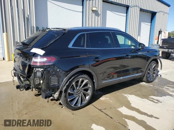 ✅ 2021 Lincoln Nautilus Reserve • VIN: 2LMPJ8KP9MBL03481 • Lot: 87229735. Listed on Copart with 58,763 mi. Free auction sales archive from the USA and detailed vehicle history report at DreamBid. Image 3.