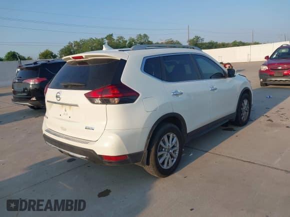 ✅ 2020 Nissan Rogue SV • VIN: 5N1AT2MT9LC793728 • Лот: 43235981. Опубликован ранее на IAAI с пробегом 55 857 миль. Бесплатный доступ к архиву аукционных продаж из США и подробный отчёт об истории автомобиля на DreamBid. Изображение 4.