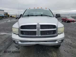 2003 Dodge 3500 ST z VIN 3D7LU38C93G854752, wystawiony jako Copart lot #87486284 z przebiegiem 138 666 mil mil oraz Szkoda całkowita • Salvage title. Historia ofert i sprzedaży dostępna na DreamBid. Obrazek 5.