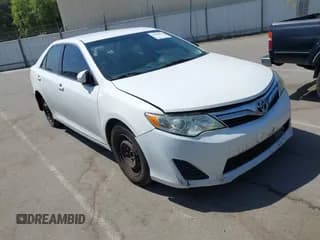 ✅ 2012 Toyota Camry L • VIN: 4T1BF1FK7CU554215 • Лот: 42608800. Опубликован ранее на IAAI с пробегом 192 144 миль. Бесплатный доступ к архиву аукционных продаж из США и подробный отчёт об истории автомобиля на DreamBid. Изображение 1.