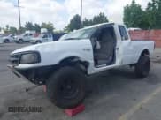 ✅ 1996 Ford Ranger XL • VIN: 1FTCR14A9TPB31192 • Lot: 43176669. Wystawiony na IAAI z przebiegiem 168 715 mil. Bezpłatny archiwum sprzedaży aukcyjnych z USA i szczegółowy raport historii pojazdu na DreamBid. Zdjęcie 2.