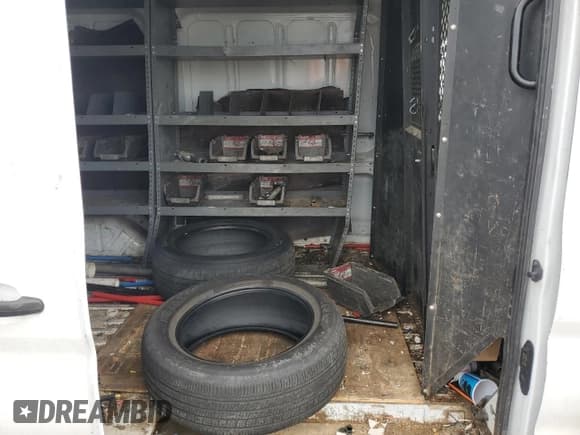 ✅ 2019 Ford Transit • VIN: 1FTYR1CMXKKA00589 • Lot: 87481465. Listed on Copart with 146,974 mi. Free auction sales archive from the USA and detailed vehicle history report at DreamBid. Image 11.