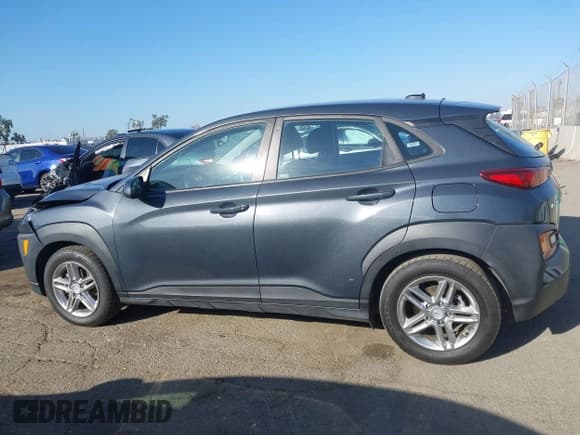 ✅ 2020 Hyundai Kona SE • VIN: KM8K12AA6LU540132 • Lot: 43400901. Wystawiony na IAAI z przebiegiem 67 856 mil. Bezpłatny archiwum sprzedaży aukcyjnych z USA i szczegółowy raport historii pojazdu na DreamBid. Zdjęcie 14.