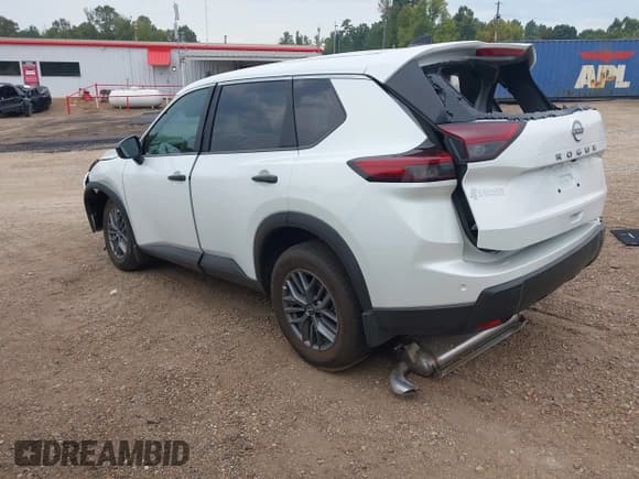 ✅ 2025 Nissan Rogue S • VIN: 5N1BT3AA5SC870235 • Lot: 43240879. Listed on IAAI with 3,432 mi. Free auction sales archive from the USA and detailed vehicle history report at DreamBid. Image 3.