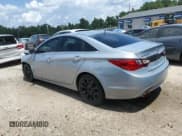 ✅ 2011 Hyundai Sonata SE • VIN: 5NPEC4AC3BH127957 • Lot: 67239064. Wystawiony na Copart z przebiegiem 233 495 mil. Bezpłatny archiwum sprzedaży aukcyjnych z USA i szczegółowy raport historii pojazdu na DreamBid. Zdjęcie 2.