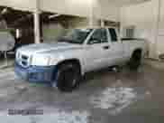 2008 Dodge Dakota ST with VIN 1D7HE22K28S531592, listed as a Copart auction lot 67606155 with 337,044 mi miles and Clean title. Bid and sale history available at DreamBid. Image 1.