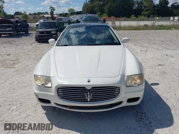 ✅ 2007 Maserati Quattroporte • VIN: ZAMFE39A070029559 • Lot: 43265816. Wystawiony na IAAI z przebiegiem 110 536 mil. Bezpłatny archiwum sprzedaży aukcyjnych z USA i szczegółowy raport historii pojazdu na DreamBid. Zdjęcie 6.