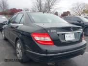 ✅ 2011 Mercedes-Benz C 300 Sport • VIN: WDDGF8BB2BR140887 • Lot: 43650721. Wystawiony na IAAI z przebiegiem 90 122 mil. Bezpłatny archiwum sprzedaży aukcyjnych z USA i szczegółowy raport historii pojazdu na DreamBid. Zdjęcie 3.