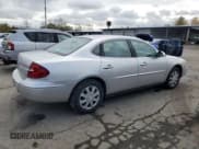 ✅ 2005 Buick LaCrosse CX • VIN: 2G4WC532951229859 • Lot: 86595925. Wystawiony na Copart z przebiegiem 71 954 mil. Bezpłatny archiwum sprzedaży aukcyjnych z USA i szczegółowy raport historii pojazdu na DreamBid. Zdjęcie 3.