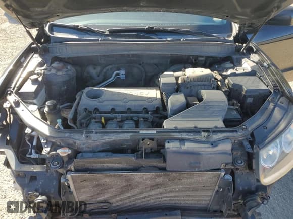 ✅ 2012 Hyundai Santa Fe GLS • VIN: 5XYZG3AB9CG147114 • Lot: 75277044. Listed on Copart with 296,854 mi. Free auction sales archive from the USA and detailed vehicle history report at DreamBid. Image 12.