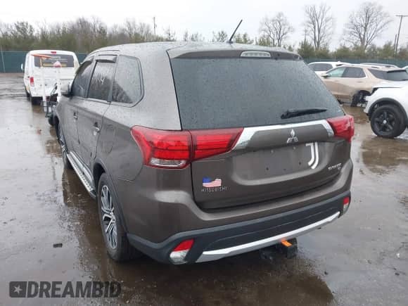 2016 Mitsubishi Outlander SE с VIN JA4AZ3A32GZ020674, выставлен на аукционе IAAI как лот 41711427 с пробегом 78 819 миль миль и . История ставок и продаж доступна на DreamBid. Изображение 3.