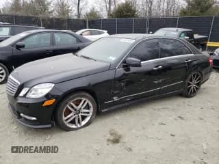 ✅ 2011 Mercedes-Benz E 550 Luxury • VIN: WDDHF9AB0BA310822 • Lot: 48457665. Listed on Copart with 181,054 mi. Free auction sales archive from the USA and detailed vehicle history report at DreamBid. Image 1.