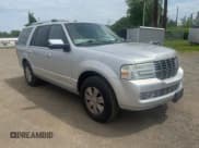 ✅ 2010 Lincoln Navigator • VIN: 5LMJJ2J57AEJ06563 • Lot: 59300035. Wystawiony na Copart z przebiegiem 144 562 mil. Bezpłatny archiwum sprzedaży aukcyjnych z USA i szczegółowy raport historii pojazdu na DreamBid. Zdjęcie 1.