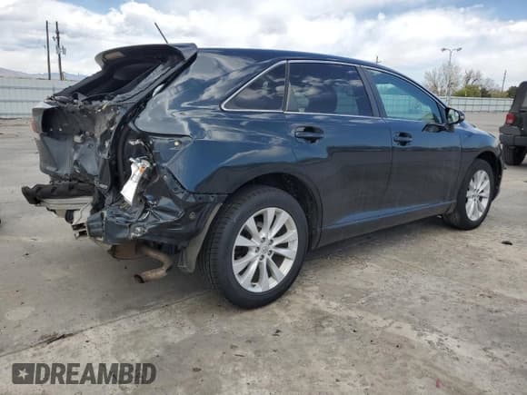 ✅ 2013 Toyota Venza LE • VIN: 4T3BA3BB4DU042954 • Lot: 53551165. Listed on Copart with 154,160 mi. Free auction sales archive from the USA and detailed vehicle history report at DreamBid. Image 3.