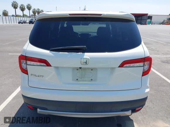 ✅ 2019 Honda Pilot EX-L • VIN: 5FNYF5H54KB018519 • Lot: 42170270. Listed on IAAI with 194,717 mi. Free auction sales archive from the USA and detailed vehicle history report at DreamBid. Image 17.