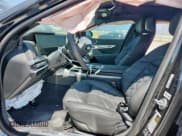 ✅ 2024 BMW 7 Series 740i xDrive • VIN: WBA33EH09RCS88132 • Lot: 70487665. Listed on Copart with 7,104 mi. Free auction sales archive from the USA and detailed vehicle history report at DreamBid. Image 7.