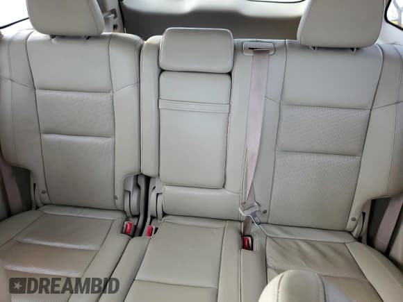 ✅ 2017 Jeep Grand Cherokee Limited • VIN: 1C4RJFBG2HC852586 • Lot: 91013495. Listed on Copart with 93,808 mi. Free auction sales archive from the USA and detailed vehicle history report at DreamBid. Image 10.