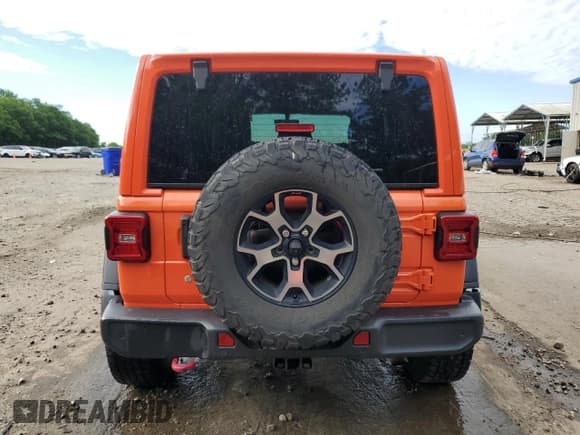 ✅ 2018 Jeep Wrangler Unlimited Rubicon • VIN: 1C4HJXFN2JW332452 • Lot: 55782975. Wystawiony na Copart z przebiegiem 78 312 mil. Bezpłatny archiwum sprzedaży aukcyjnych z USA i szczegółowy raport historii pojazdu na DreamBid. Zdjęcie 6.