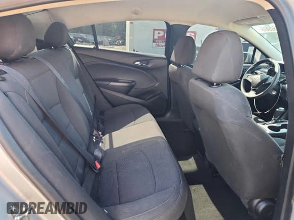 ✅ 2017 Chevrolet Cruze LS • VIN: 1G1BC5SM9H7212226 • Lot: 84060905. Listed on Copart with 117,201 mi. Free auction sales archive from the USA and detailed vehicle history report at DreamBid. Image 10.