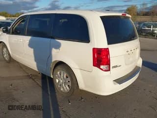 ✅ 2015 Dodge Grand Caravan SE • VIN: 2C4RDGBG7FR512626 • Lot: 43504824. Wystawiony na IAAI z przebiegiem 157 725 mil. Bezpłatny archiwum sprzedaży aukcyjnych z USA i szczegółowy raport historii pojazdu na DreamBid. Zdjęcie 3.