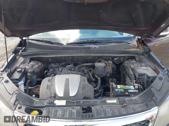 ✅ 2011 Kia Sorento EX • VIN: 5XYKUDA22BG097221 • Lot: 43130704. Listed on IAAI with 211,877 mi. Free auction sales archive from the USA and detailed vehicle history report at DreamBid. Image 10.