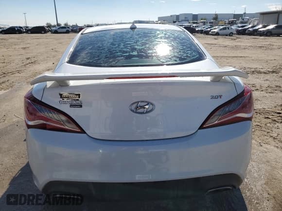 ✅ 2013 Hyundai Genesis Coupe Premium • VIN: KMHHT6KD8DU112262 • Lot: 42407695. Wystawiony na Copart z przebiegiem 106 054 mil. Bezpłatny archiwum sprzedaży aukcyjnych z USA i szczegółowy raport historii pojazdu na DreamBid. Zdjęcie 6.