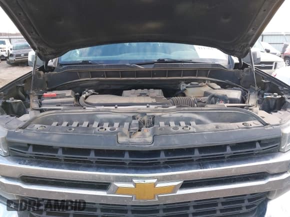 ✅ 2019 Chevrolet Silverado 1500 LT • VIN: 1GCPYDEK9KZ387882 • Lot: 41156154. Wystawiony na IAAI z przebiegiem 174 267 mil. Bezpłatny archiwum sprzedaży aukcyjnych z USA i szczegółowy raport historii pojazdu na DreamBid. Zdjęcie 10.