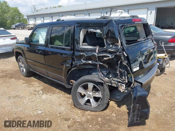 ✅ 2017 Jeep Patriot High Altitude • VIN: 1C4NJRFBXHD114138 • Lot: 42682367. Listed on IAAI with 55,521 mi. Free auction sales archive from the USA and detailed vehicle history report at DreamBid. Image 3.
