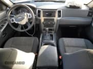 ✅ 2010 Jeep Grand Cherokee Laredo • VIN: 1J4PR4GK5AC131860 • Лот: 91726535. Опубликован ранее на Copart с пробегом 179 625 миль. Бесплатный доступ к архиву аукционных продаж из США и подробный отчёт об истории автомобиля на DreamBid. Изображение 8.