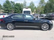 ✅ 2013 Lexus LS 460 • VIN: JTHCL5EFXD5017216 • Лот: 42792683. Опубликован ранее на IAAI с пробегом 64 271 миль. Бесплатный доступ к архиву аукционных продаж из США и подробный отчёт об истории автомобиля на DreamBid. Изображение 13.