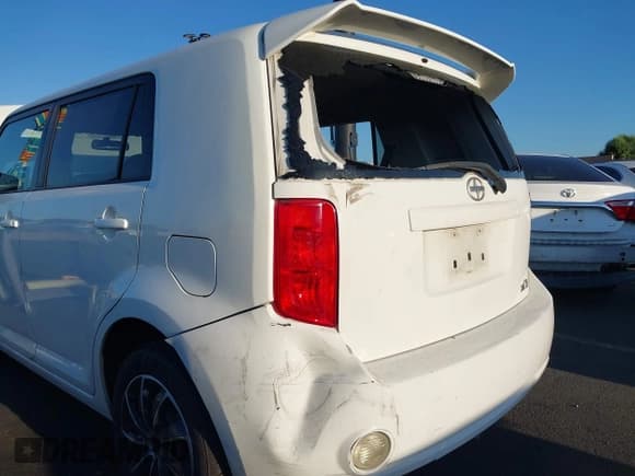✅ 2008 Scion xB • VIN: JTLKE50E281025754 • Lot: 43067257. Listed on IAAI with 189,796 mi. Free auction sales archive from the USA and detailed vehicle history report at DreamBid. Image 6.