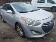 ✅ 2013 Hyundai Elantra • VIN: KMHD35LE2DU020869 • Lot: 43635744. Listed on IAAI with 195,927 mi. Free auction sales archive from the USA and detailed vehicle history report at DreamBid. Image 1.