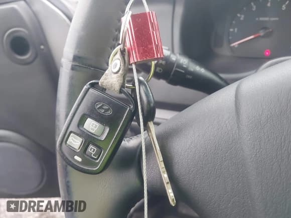 ✅ 2004 Hyundai Sonata • VIN: KMHWF25S34A943347 • Лот: 43647656. Опубликован ранее на IAAI с пробегом 151 643 миль. Бесплатный доступ к архиву аукционных продаж из США и подробный отчёт об истории автомобиля на DreamBid. Изображение 11.