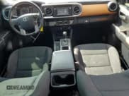 ✅ 2019 Toyota Tacoma TRD Sport • VIN: 3TMAZ5CN7KM080878 • Lot: 80464265. Wystawiony na Copart z przebiegiem 59 444 mil. Bezpłatny archiwum sprzedaży aukcyjnych z USA i szczegółowy raport historii pojazdu na DreamBid. Zdjęcie 8.