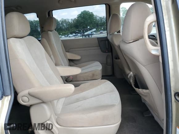 ✅ 2011 Kia Sedona LX • VIN: KNDMG4C76B6392933 • Лот: 81232115. Опубликован ранее на Copart с пробегом 257 534 миль. Бесплатный доступ к архиву аукционных продаж из США и подробный отчёт об истории автомобиля на DreamBid. Изображение 11.