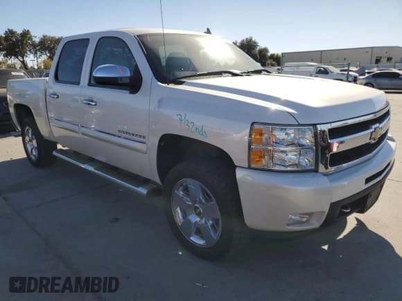 ✅ 2010 Chevrolet Silverado 1500 LTZ • VIN: 3GCRKTE34AG293114 • Lot: 71666724. Listed on Copart with 170,131 mi. Free auction sales archive from the USA and detailed vehicle history report at DreamBid. Image 4.