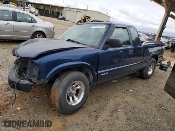 ✅ 2002 Chevrolet S-10 • VIN: 1GCCS19W628124217 • Лот: 47882955. Опубликован ранее на Copart с пробегом 38 659 миль. Бесплатный доступ к архиву аукционных продаж из США и подробный отчёт об истории автомобиля на DreamBid. Изображение 1.