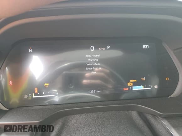 ✅ 2021 Jeep Grand Cherokee Overland • VIN: 1C4RJKDG3M8145547 • Lot: 53873905. Wystawiony na Copart z przebiegiem 63 361 mil. Bezpłatny archiwum sprzedaży aukcyjnych z USA i szczegółowy raport historii pojazdu na DreamBid. Zdjęcie 9.