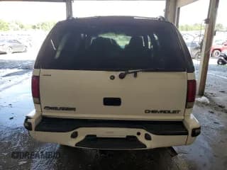 ✅ 1999 Chevrolet Blazer LT • VIN: 1GNDT13W4X2225140 • Lot: 64834825. Wystawiony na Copart z przebiegiem Nie podano. Bezpłatny archiwum sprzedaży aukcyjnych z USA i szczegółowy raport historii pojazdu na DreamBid. Zdjęcie 6.