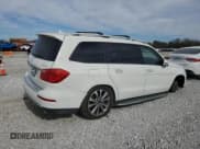 ✅ 2013 Mercedes-Benz GL 450 • VIN: 4JGDF7CE3DA114988 • Lot: 90250445. Wystawiony na Copart z przebiegiem 226 992 mil. Bezpłatny archiwum sprzedaży aukcyjnych z USA i szczegółowy raport historii pojazdu na DreamBid. Zdjęcie 3.