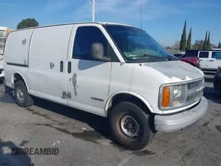 ✅ 1998 Chevrolet Chevy Van • VIN: 1GCGG25R5W1000785 • Лот: 41797093. Опубликован ранее на IAAI с пробегом 156 517 миль. Бесплатный доступ к архиву аукционных продаж из США и подробный отчёт об истории автомобиля на DreamBid. Изображение 1.
