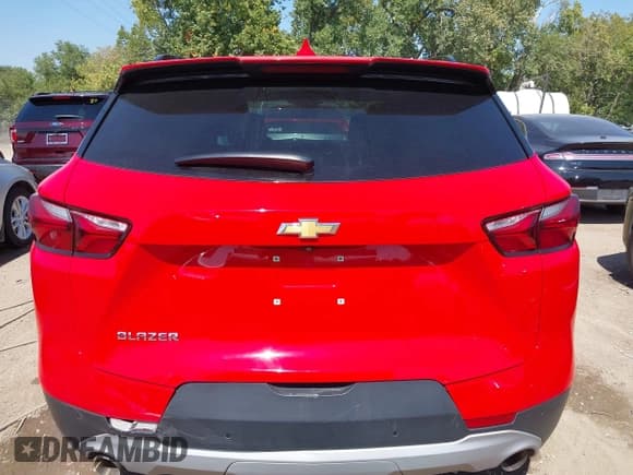 ✅ 2021 Chevrolet Blazer LT • VIN: 3GNKBCRS1MS535305 • Lot: 43211935. Listed on IAAI with 56,195 mi. Free auction sales archive from the USA and detailed vehicle history report at DreamBid. Image 16.