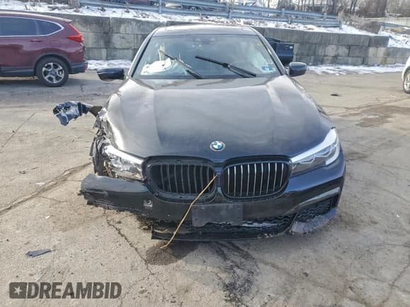 ✅ 2019 BMW 7 Series 740i xDrive • VIN: WBA7E4C59KGV70021 • Lot: 95482355. Listed on Copart with Not provided. Free auction sales archive from the USA and detailed vehicle history report at DreamBid. Image 5.