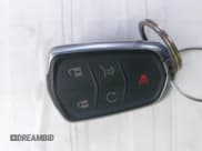 ✅ 2022 Cadillac XT4 FWD Luxury • VIN: 1GYAZAR49NF107519 • Lot: 43726863. Wystawiony na IAAI z przebiegiem 59 324 mil. Bezpłatny archiwum sprzedaży aukcyjnych z USA i szczegółowy raport historii pojazdu na DreamBid. Zdjęcie 11.