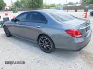 ✅ 2017 Mercedes-Benz E 43 AMG • VIN: WDDZF6EB3HA184820 • Лот: 42691190. Опубликован ранее на IAAI с пробегом 102 298 миль. Бесплатный доступ к архиву аукционных продаж из США и подробный отчёт об истории автомобиля на DreamBid. Изображение 3.