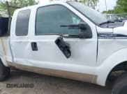 ✅ 2012 Ford F-250 XL • VIN: 1FT7X2B65CEB46912 • Lot: 42292319. Wystawiony na IAAI z przebiegiem 82 497 mil. Bezpłatny archiwum sprzedaży aukcyjnych z USA i szczegółowy raport historii pojazdu na DreamBid. Zdjęcie 13.