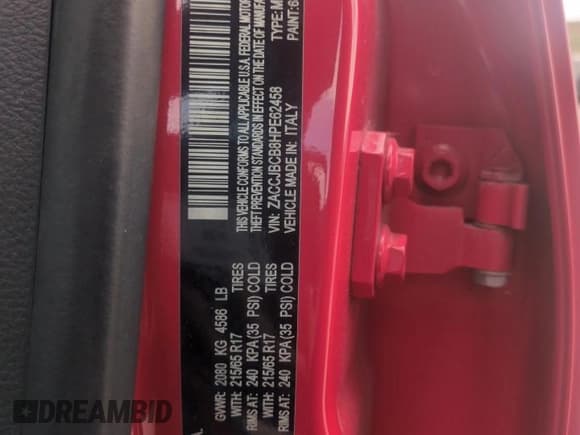 ✅ 2017 Jeep Renegade Trailhawk • VIN: ZACCJBCB8HPE62458 • Lot: 58236205. Listed on Copart with 100,252 mi. Free auction sales archive from the USA and detailed vehicle history report at DreamBid. Image 13.