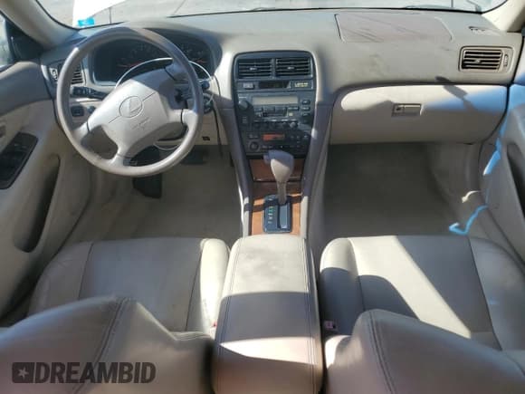 ✅ 1999 Lexus ES 300 • VIN: JT8BF28G0X0230506 • Лот: 67960975. Опубликован ранее на Copart с пробегом 105 305 миль. Бесплатный доступ к архиву аукционных продаж из США и подробный отчёт об истории автомобиля на DreamBid. Изображение 8.