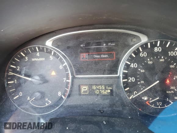 ✅ 2015 Nissan Altima SL • VIN: 1N4AL3AP1FC475212 • Lot: 91778535. Wystawiony na Copart z przebiegiem 164 551 mil. Bezpłatny archiwum sprzedaży aukcyjnych z USA i szczegółowy raport historii pojazdu na DreamBid. Zdjęcie 9.